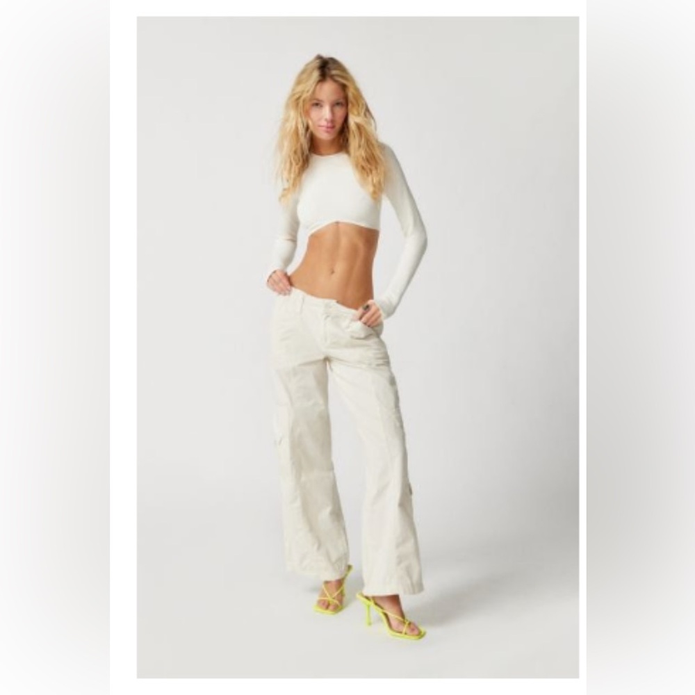 Urban Outfitters BDG Y2K Low Rise Cargo Pant